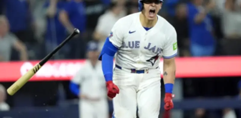 Brandon Valenzuela da primer walk-off en MLB a Blue Jays sobre Phillies