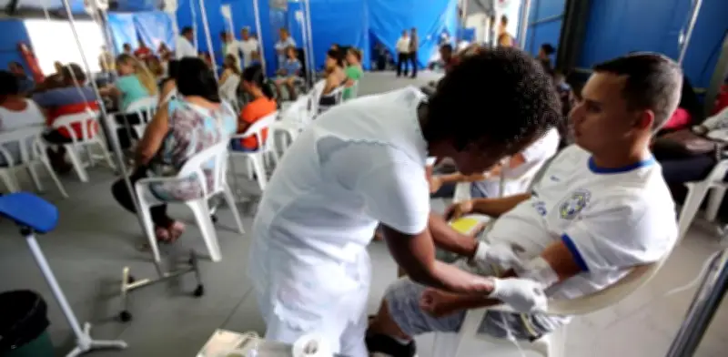 Brasil suspende vacuna de una dosis contra el dengue tras dos muertes sospechosas