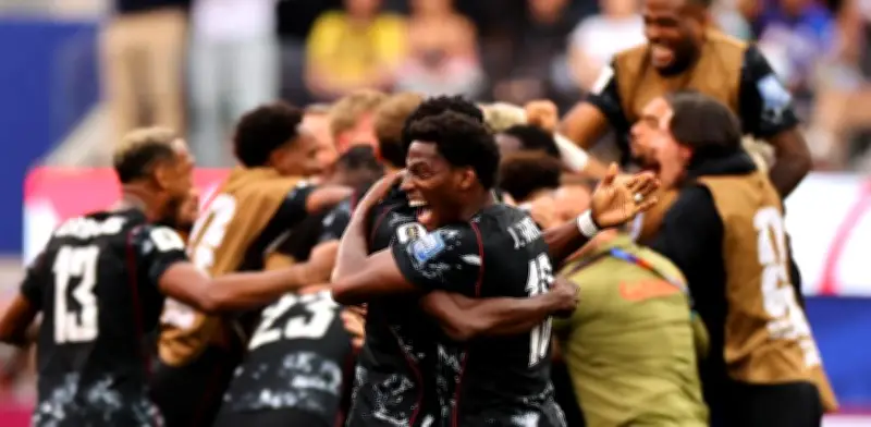 Canadá vence 1-0 a Sudáfrica con gol al 90+1' y avanza a octavos del Mundial 2026