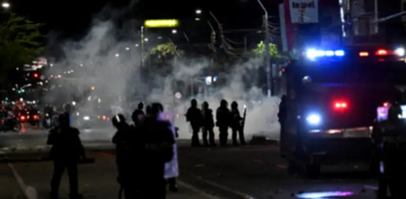 Caos en Colombia: protestas y disturbios por victoria de ultraderecha