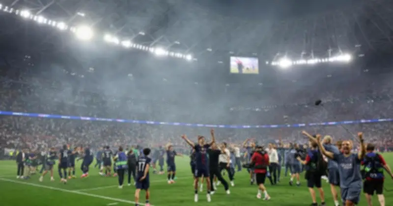 Caos en París: celebraciones del PSG dejan cientos de detenidos y heridos