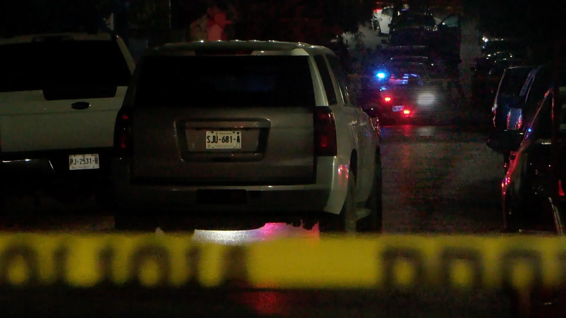 Catean casa de seguridad en Monterrey; aseguran arsenal y drogas