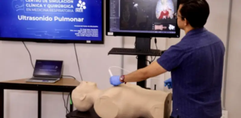 Centro de simulación del INER revoluciona formación en medicina respiratoria