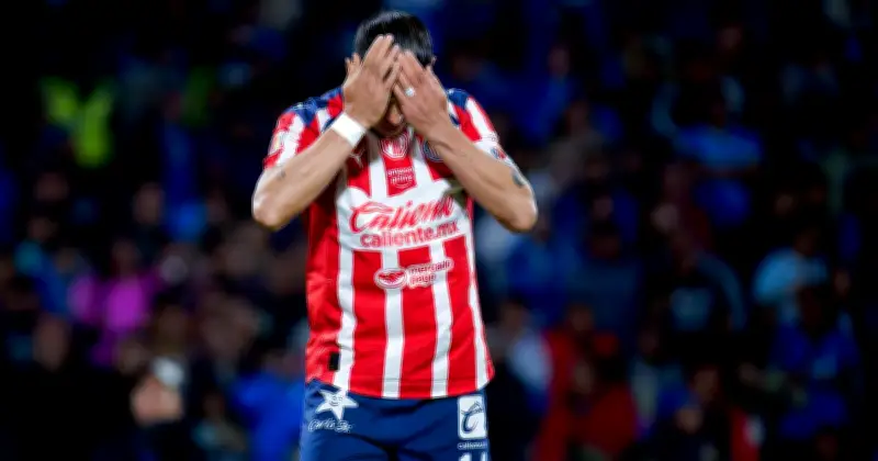 Chicharito y sus heridas futbolísticas: de Costa Rica al penal fallado