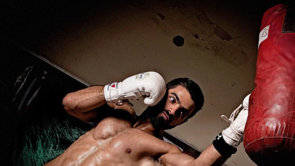 Chuy Almada humilla a Alberto del Río en Ring Royale