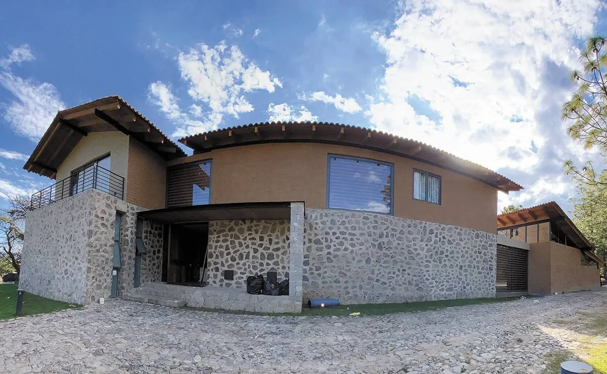 El refugio de 'El Mencho' en Tapalpa: un altar y tratamiento renal