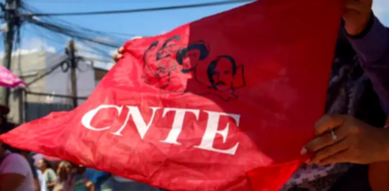 CNTE bloquea terminales de Pemex y toma casetas en Chiapas y Guerrero