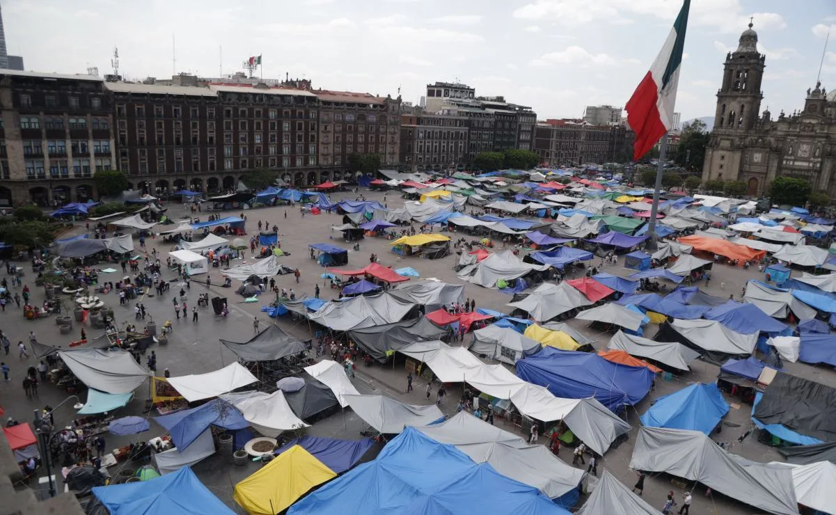 CNTE acuerda regresar a clases el lunes; el movimiento sigue vigente