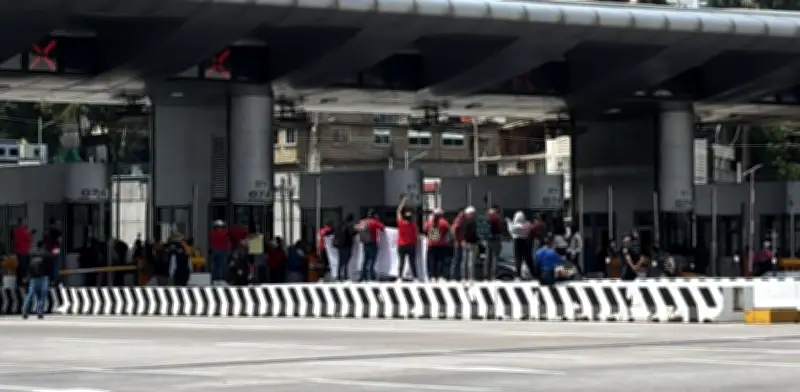 CNTE libera casetas en CDMX, Edomex y Morelos en protesta