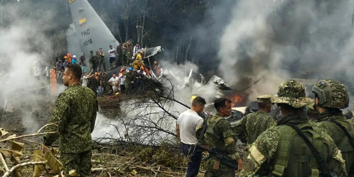 Al menos 8 muertos y 83 heridos en accidente de avión militar en Colombia