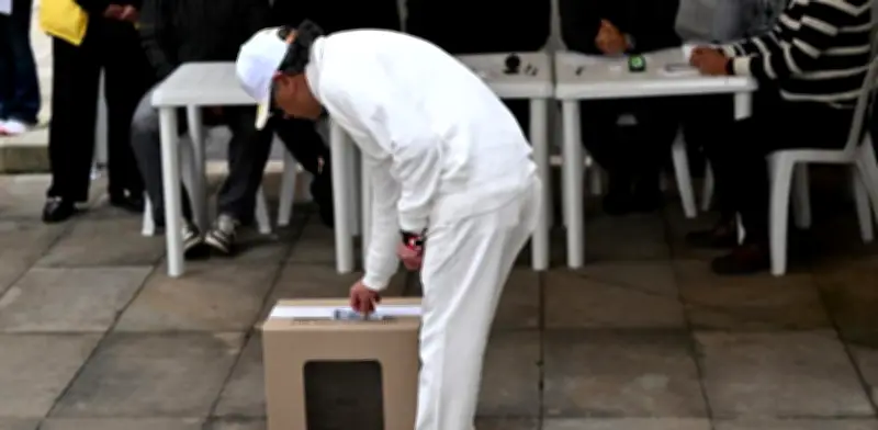 Colombia vota en balotaje entre izquierda y ultraderecha