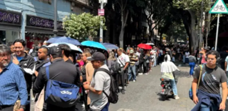 Comercio colapsa en oriente del Centro Histórico por plantón de la CNTE