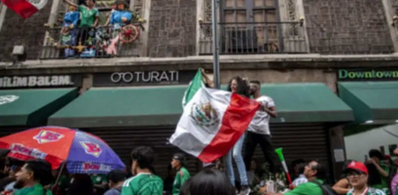 Comercios del Centro Histórico suben precios hasta 20% por Mundial 2026