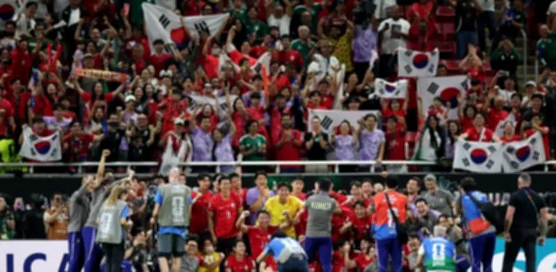 Coreanos adoptan grito mexicano 'culero' en Mundial; denuncian racismo