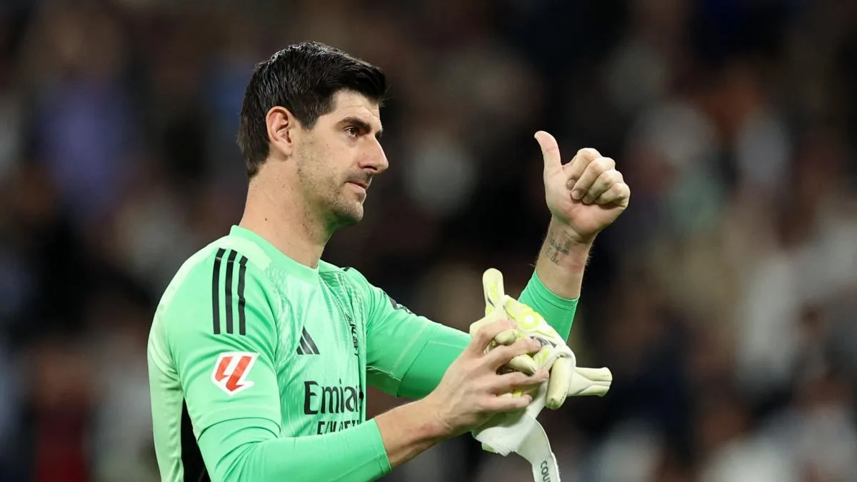 Courtois baja mes y medio: lesión muscular lo deja fuera del derbi y Champions
