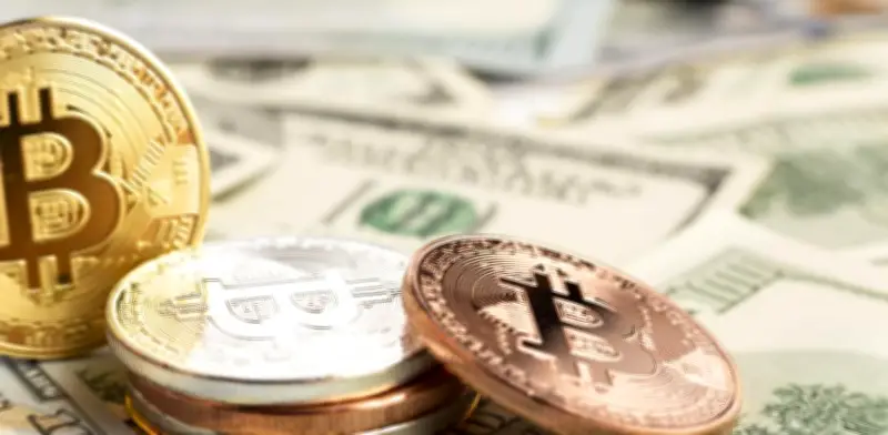Criptomonedas, principal fuente de ingresos de Trump con más de 1,400 mdd