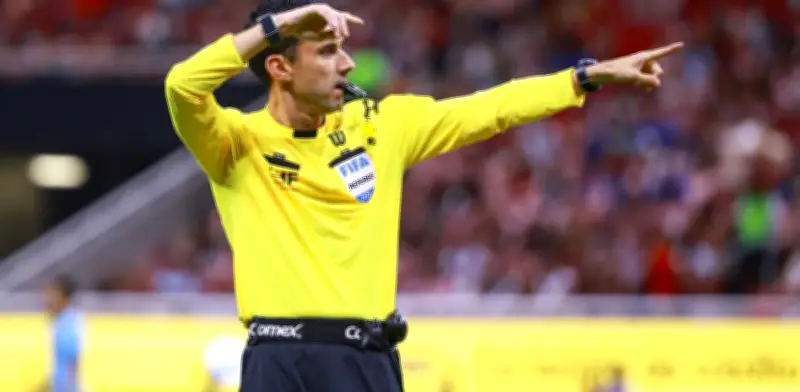 César Ramos debutará en el Mundial 2026; dirigirá Irán vs Nueva Zelanda
