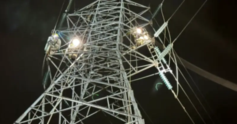 Cuello de botella en transmisión eléctrica amenaza boom renovable en México