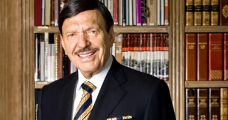 De hacer mandados a rey de la tortilla: la historia de Roberto González Barrera