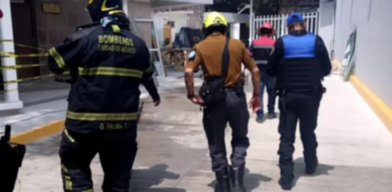 Desalojo preventivo en Hospital Xoco por olor a gas sin fuga detectada