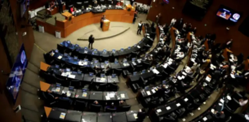 Desbandada en el Senado: 11 legisladores dejan sus escaños para buscar gubernaturas