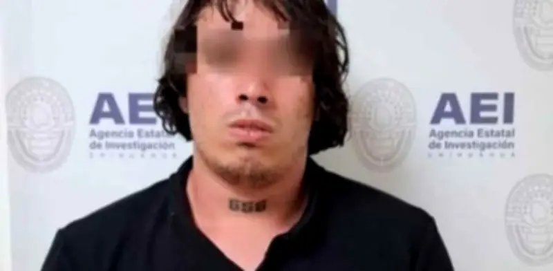 Detienen a hijo por feminicidio de su madre, agente del MP en Chihuahua
