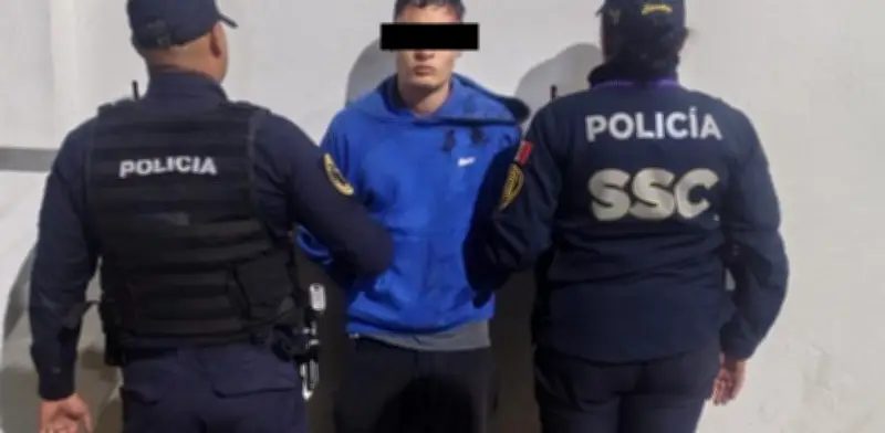 Detienen a joven por robo violento de auto en Cuajimalpa, CDMX