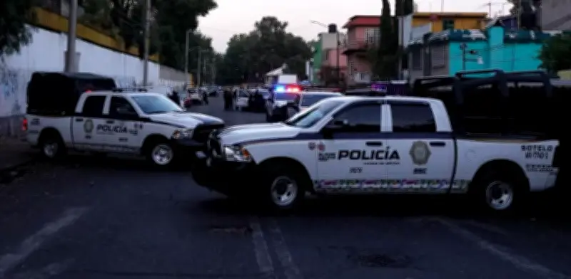 Detienen en Azcapotzalco a hombre con 15 dosis de droga; tenía 7 ingresos al reclusorio