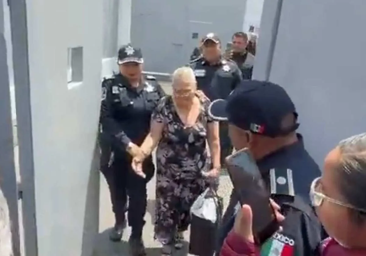 Carlota 'N' sale del penal de Chalco con prisión domiciliaria tras doble homicidio