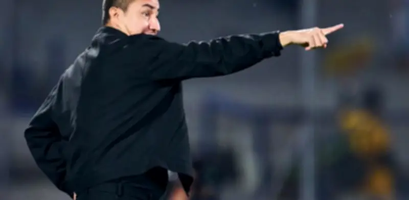 Efraín Juárez rompe el silencio desde Europa tras polémica salida de Pumas