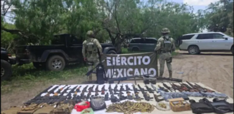 Ejército asegura arsenal con fusil Barret y dos 'monstruos' en Tamaulipas
