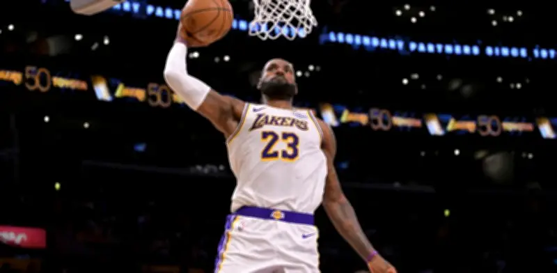 El adiós de un mito: LeBron James deja los Lakers con récords imbatibles