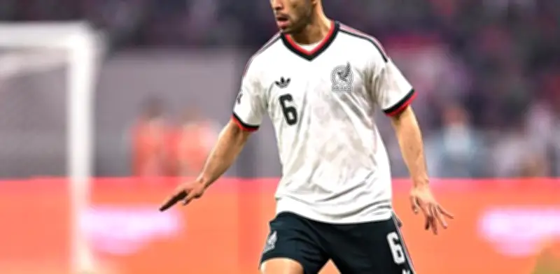Erik Lira, cerca de la Premier League o LaLiga tras brillar en el Mundial 2026