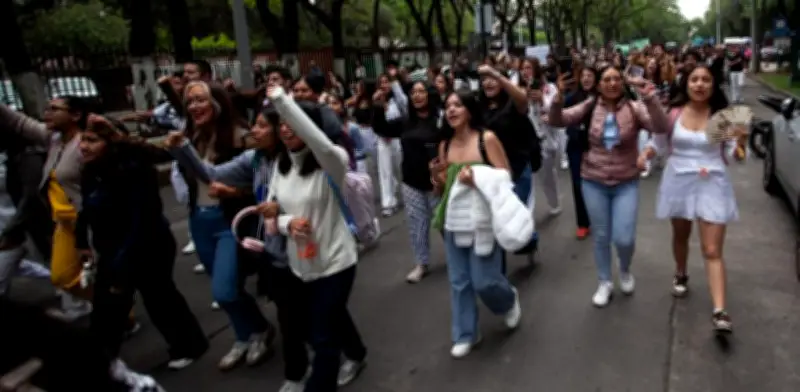 Estudiantes del IPN acusan incumplimiento y mantienen protestas
