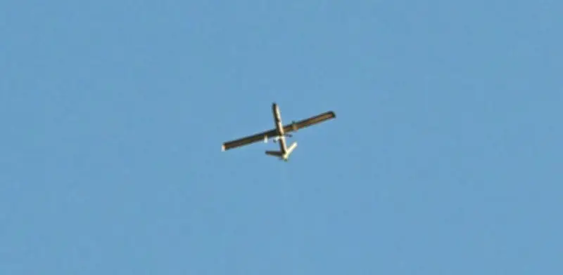 EU derriba drones iraníes en estrecho de Ormuz; guerra cumple 100 días