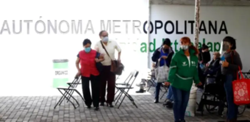 Finaliza vacunación de adultos mayores en GAM e Iztapalapa con baja afluencia inicial