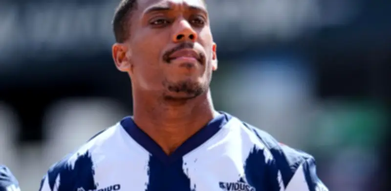 Fracaso: Anthony Martial deja Rayados, Almeyda lo confirma