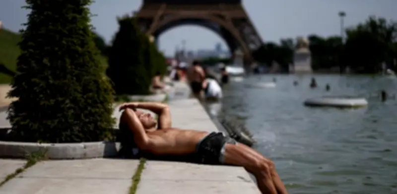 Funerarias de París al máximo tras ola de calor con mil muertos en Francia