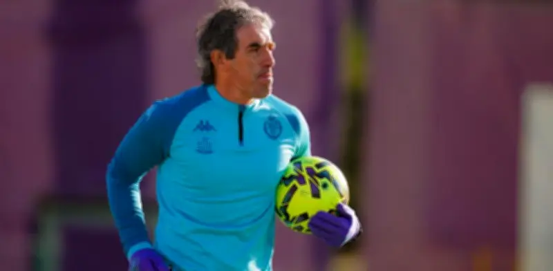 Guillermo Almada llega a CDMX para dirigir al América por dos años