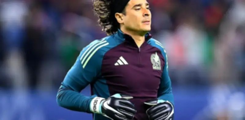 Guillermo Ochoa lanza emotivo mensaje tras regresar con la Selección Mexicana