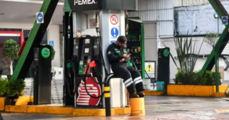 Hacienda reduce subsidios a gasolina Magna y diésel; Premium sin apoyo