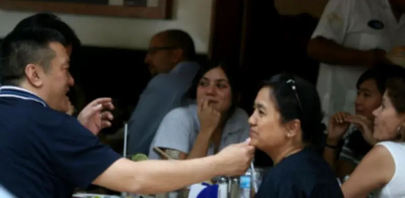 Hábitos saludables se aprenden en el hogar: especialista