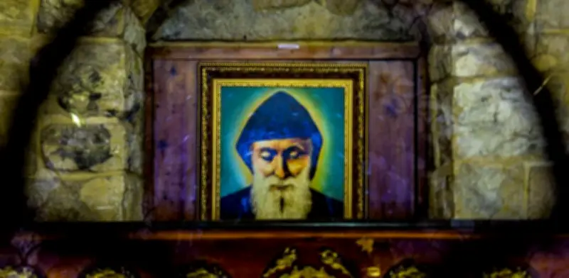 Iglesia de San Charbel en CDMX: dirección y ritual de listones para enfermos graves
