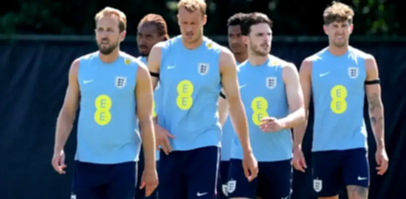 Inglaterra ya 'perdió' en el Mundial: problemas y distracciones
