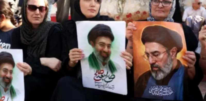 Irán tilda de irreal un encuentro entre Jamenei y Trump