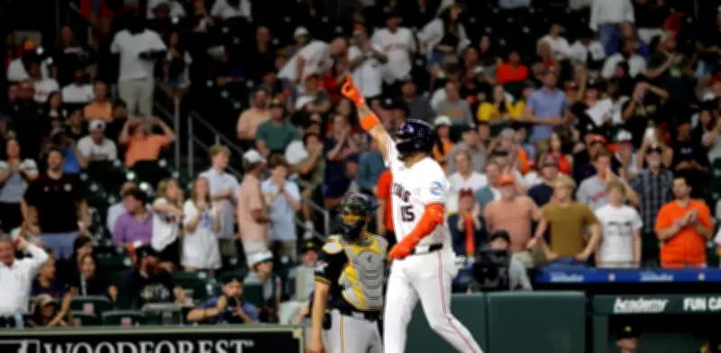 Isaac Paredes hace historia: el mexicano más joven en alcanzar 100 jonrones en MLB