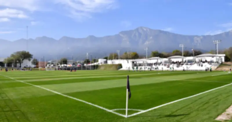 Japón y Suecia eligen El Barrial para entrenar rumbo al Mundial 2026