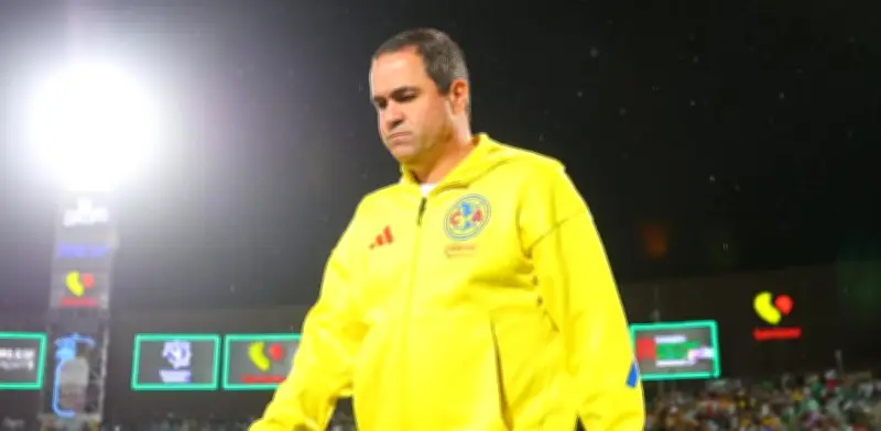 Jardine deja al América con un tricampeonato histórico