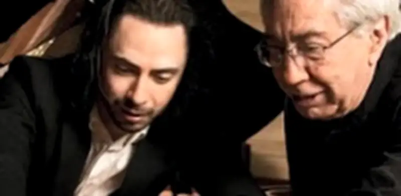 Jay de la Cueva y su padre Javier compartirán escenario en Polyforum Siqueiros