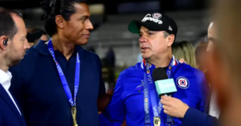 Joel Huiqui despeja dudas sobre su continuidad en Cruz Azul
